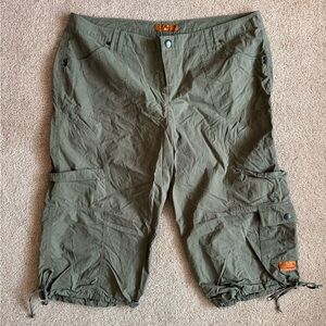 Vintage Kikgirl Olive Cargo Capris with Drawstring Hem